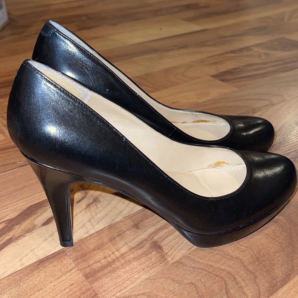 Black Leather Marc Fisher Heels